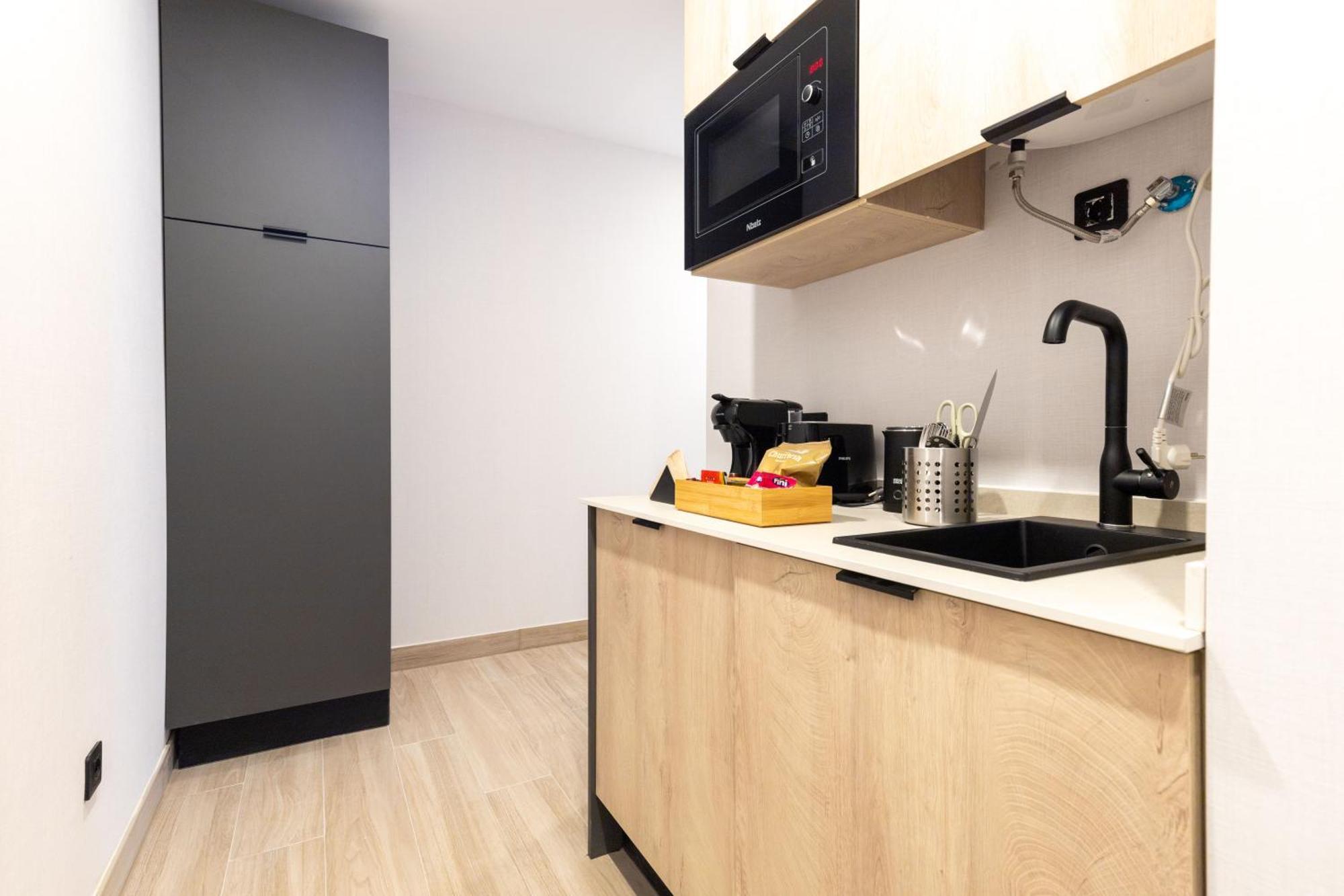 Dobo Madrid Sb20 Apartment ภายนอก รูปภาพ
